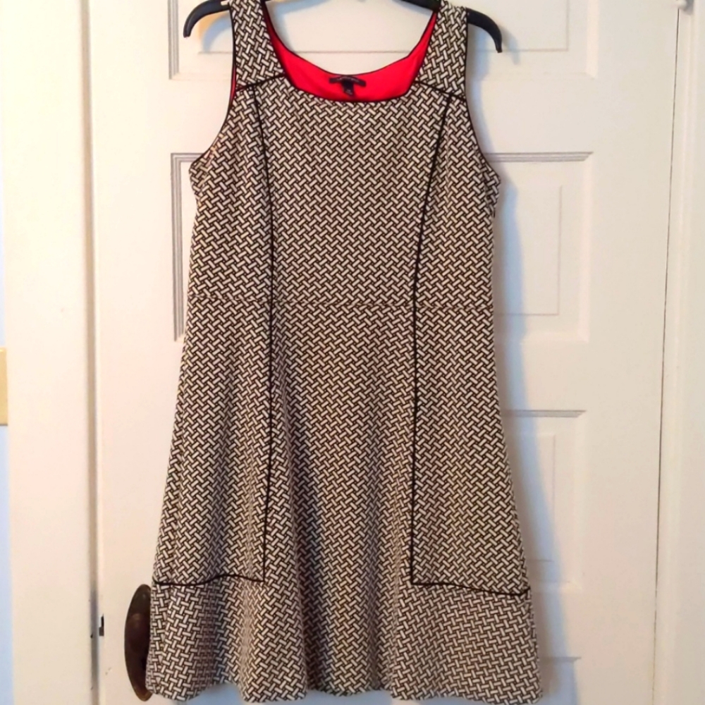 Lands End black & white jacquard flounce dress